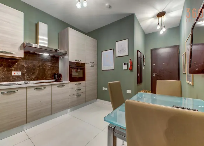 Comfortable 1br With Wifi & Ac In Centre By 360 Estates Lejlighed Gzira